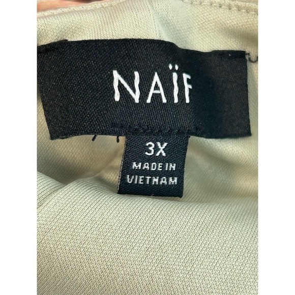 NEW NAÏF Women's 3XL Green Floral Cami Tank Top Relaxed Fit - Picture 3 of 8